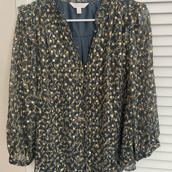 LC Lauren Conrad Tops - LC Lauren Conrad Black and Cream Ruffled Blouse